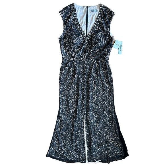 New Eliza J Black Lace V Neck Evening Dress Maxi Gown Front Slit embellished - Picture 1 of 11